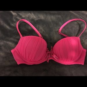 Victoria’s Secret 34C Sexy Little Things push-up